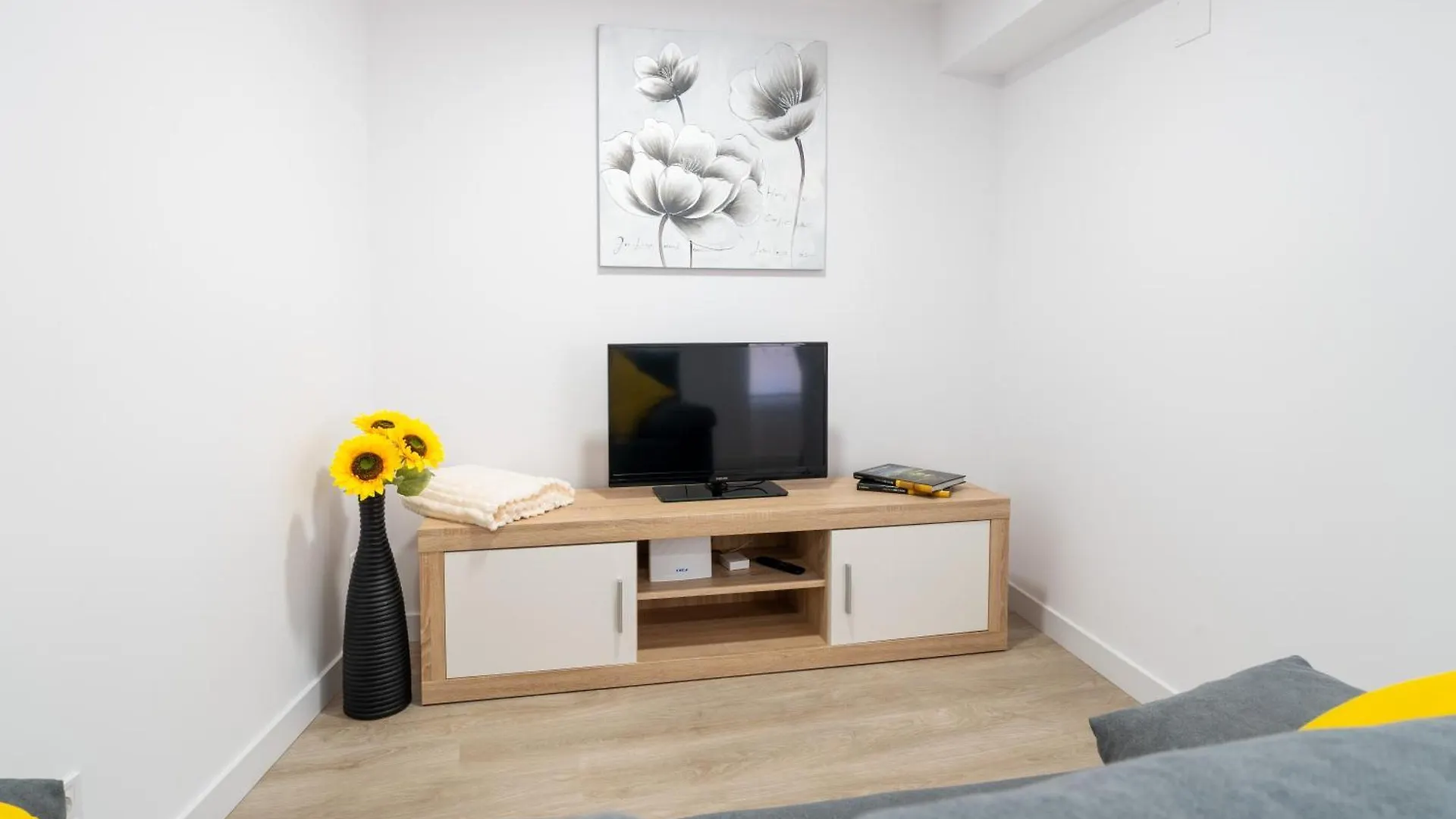 Piso Nuevo En El Centro De Santander Apartment 0*,  Spain